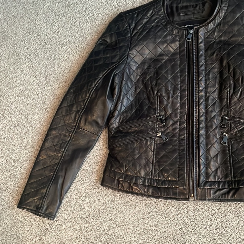 Andrew Marc Jacket - Picture 3 of 7